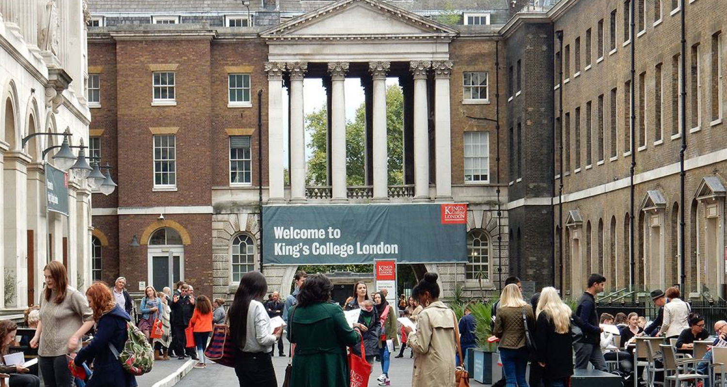 King's College London, Англия. Лондонский Королевский колледж. Кинг колледж Англии. Библиотека королевского колледжа Лондона.