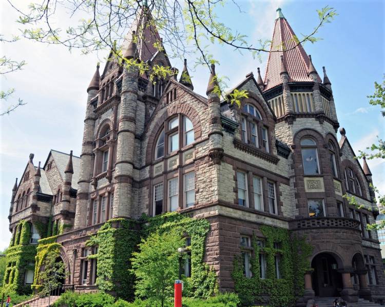 MWS Toronto English Camps, Торонто