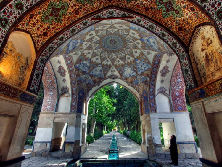 Иран: По дорогам Персии